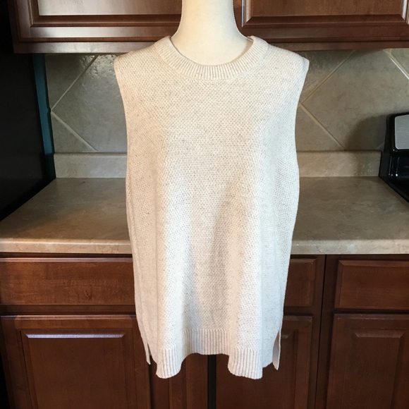 LOFT Sweaters - Loft pullover sweater vest size extra large